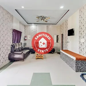 Hotel Oyo 14219 Banshi, Agra (Uttar Pradesh)