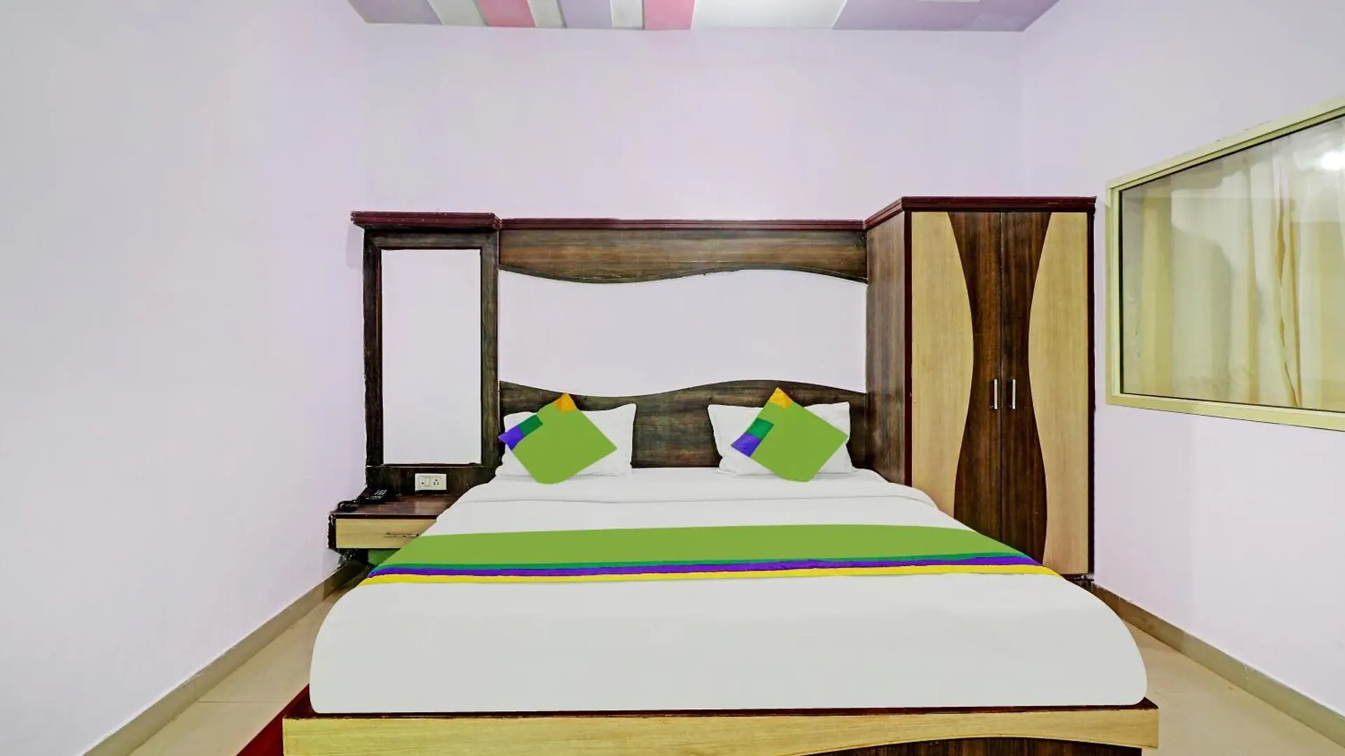 Hotel Golden Palace Agra  Agra (Uttar Pradesh)